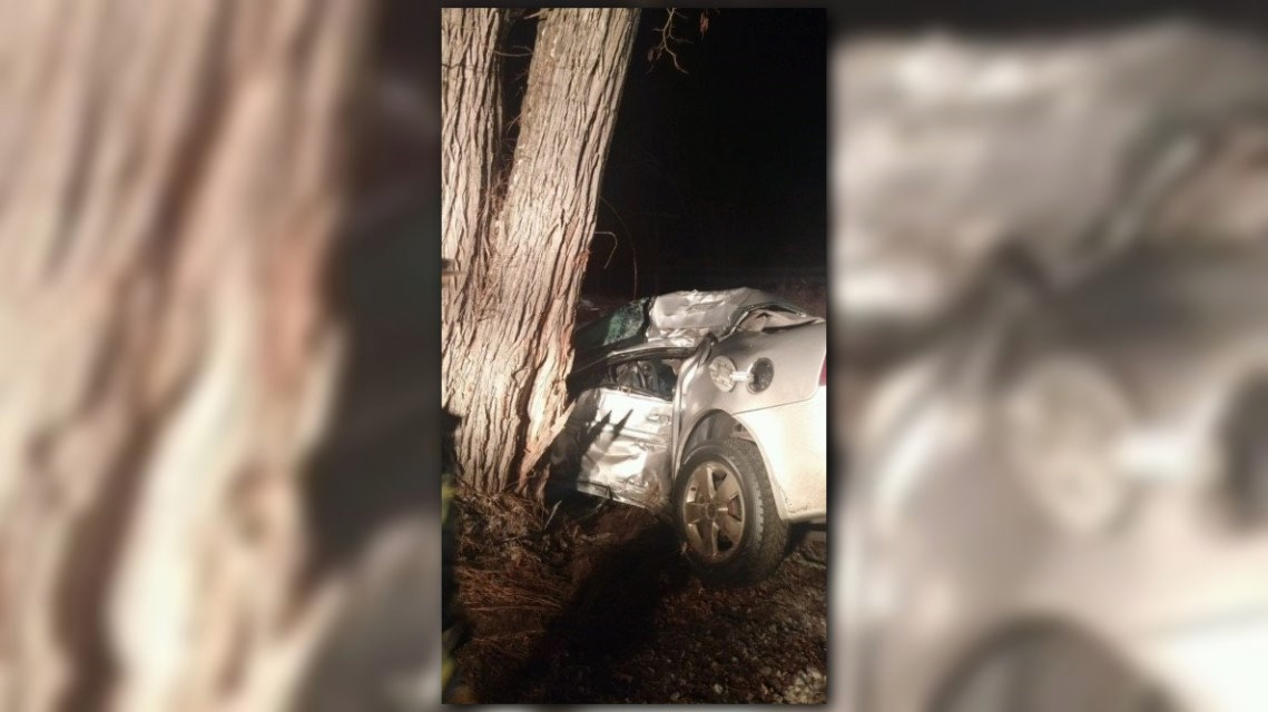 One dead after crash in Standish